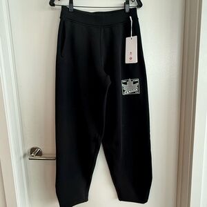 Women Canada Olympic 2026 Big Cozy Sweatpants Size Small